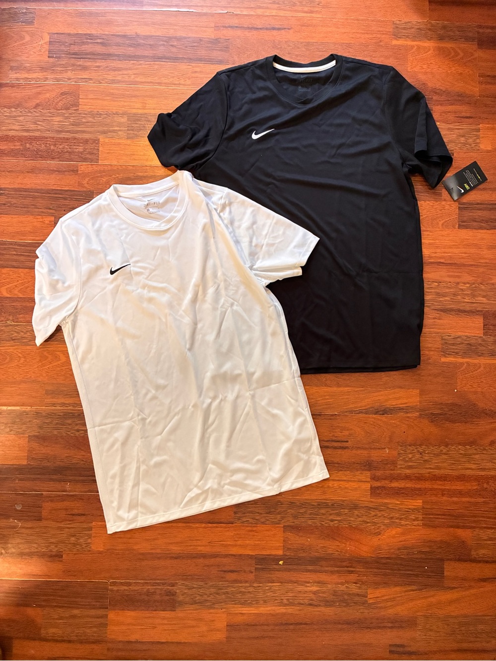 Nike Men’s Short Sleeve Athletic Tee - Black & White